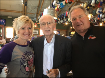 [left ot right] Michelle Haub, Coach Bill Snyder & Bud Cox at 2017 Pig Out for Parkinson’s event.